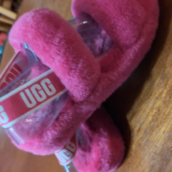 Uggs Oh yeah! Hot pink fluffy slippers - Picture 5 of 9
